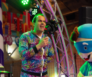 Stichting Jarige Job - Het Grote Verjaardagsfeest